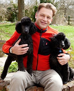 Chris Packham fronts National Vaccination Month