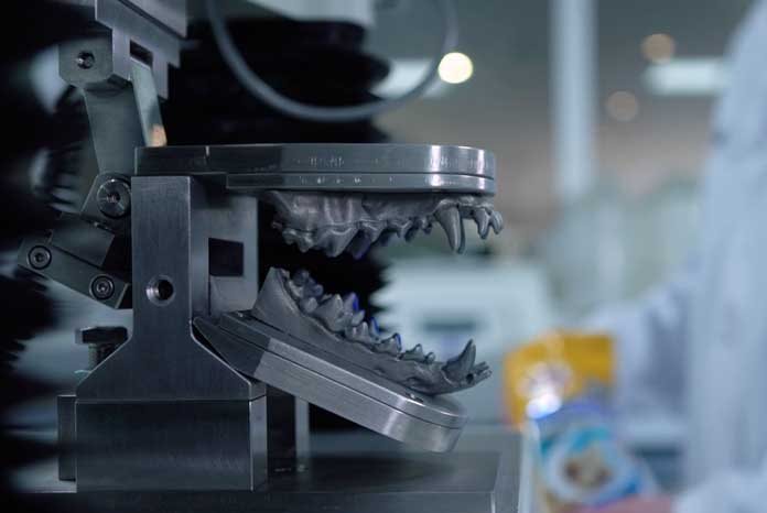 Mars Petcare has created a 'chewing robot' with which to research and test canine dental products.
